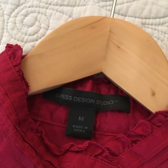 Express button down tank - Picture 3 of 6